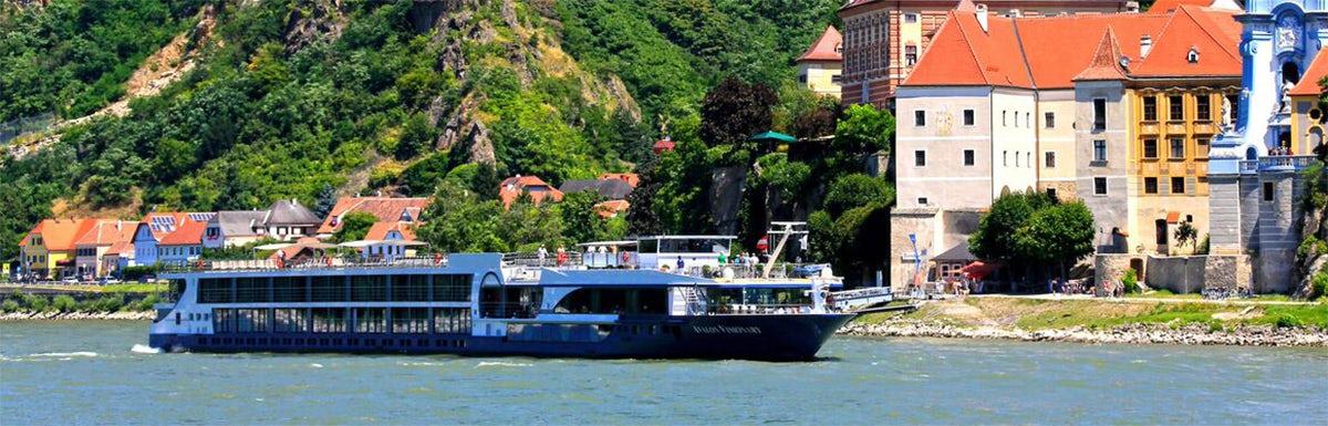 Avalon Waterways présente les grands fleuves d'Europe - background banner